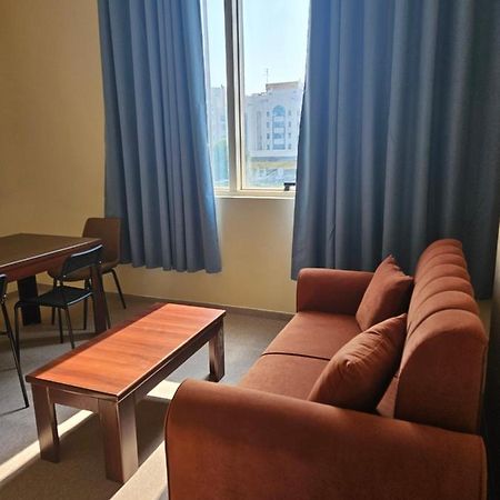 Oasis Hostel アブダビ エクステリア 写真