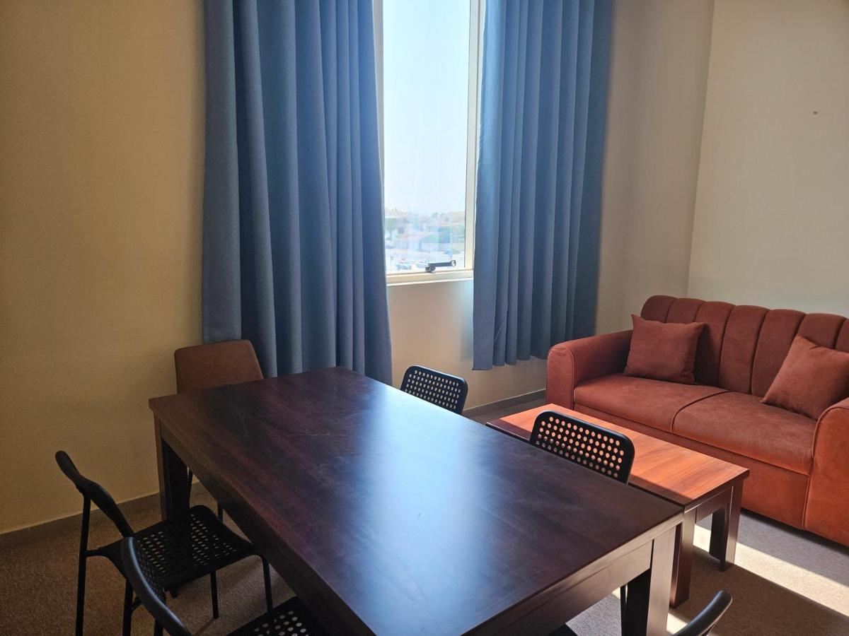 Oasis Hostel アブダビ エクステリア 写真