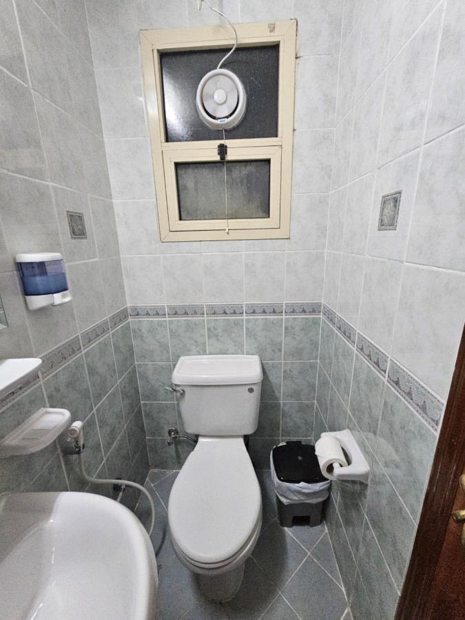 Oasis Hostel アブダビ エクステリア 写真
