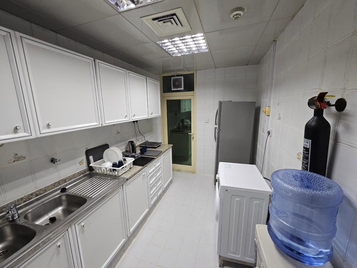 Oasis Hostel アブダビ エクステリア 写真